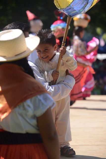 La Guelaguetza de Poughkeepsie. Foto de Michael Sibilia