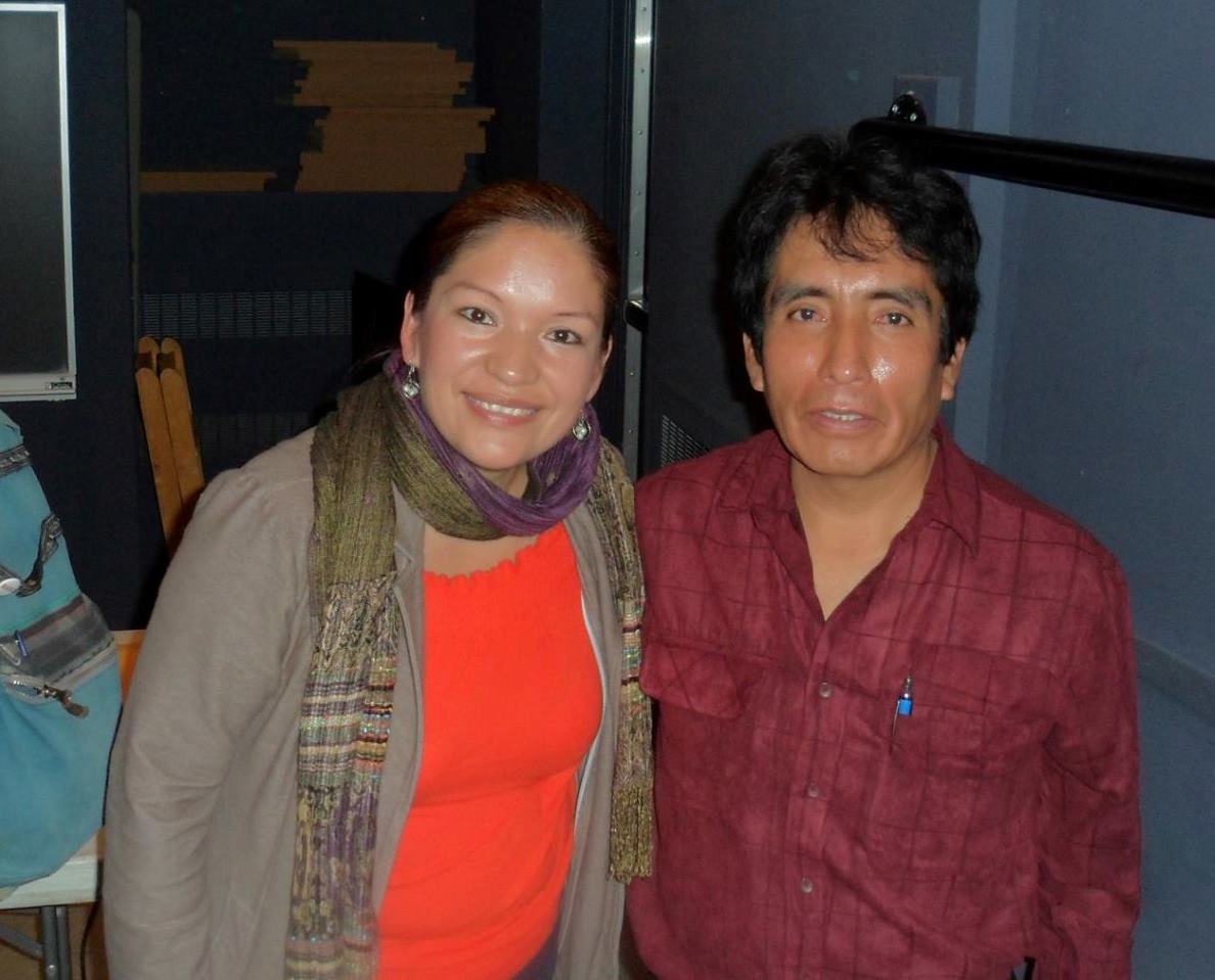 Antonio junto a la activista mexicana Elvira Arellano, durante una presentación en Bard College.