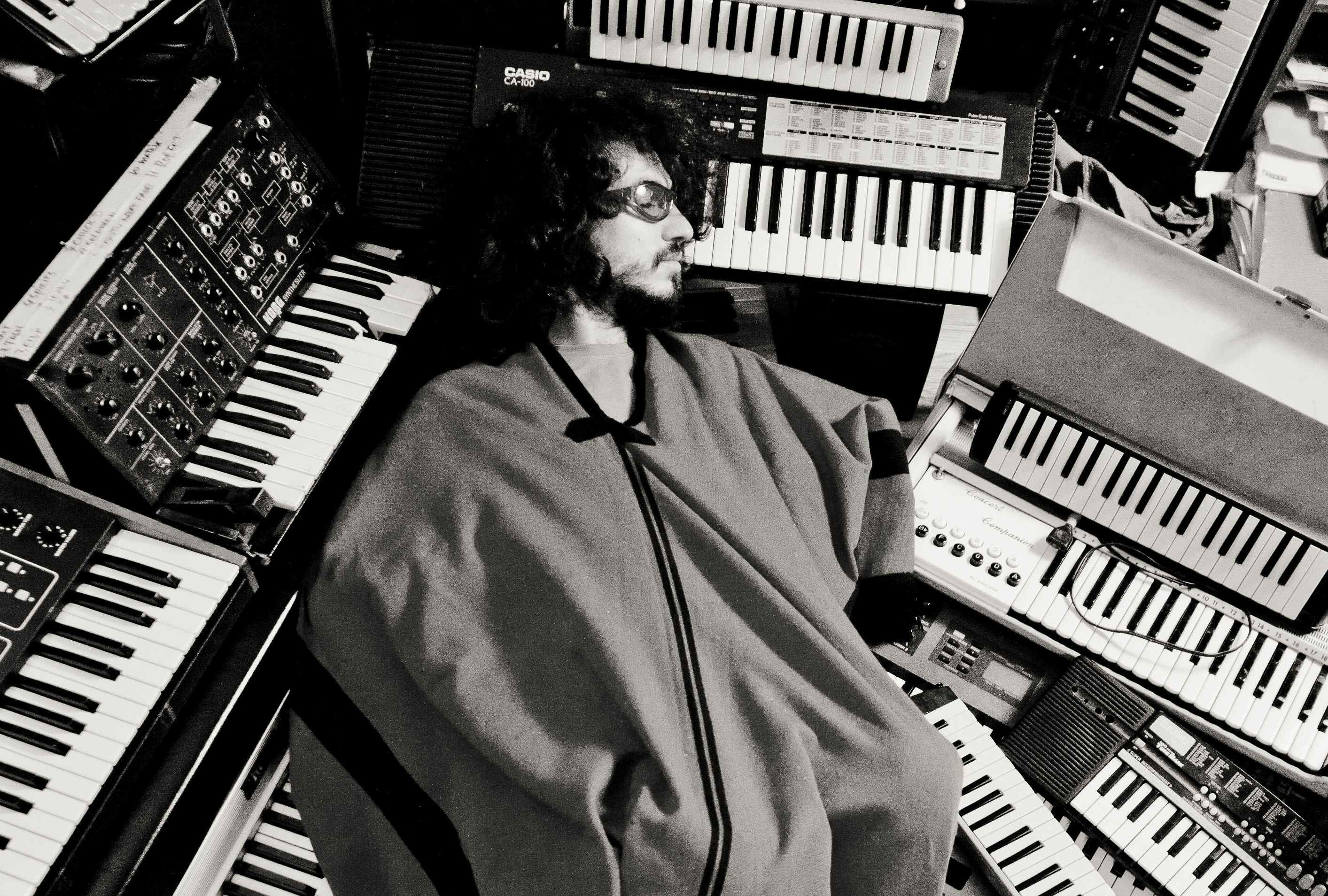 El compositor y pianista argentino Leo Genovese estará presentándose a beneficio de la revista La Voz el 9 de julio ¡A anotarse la fecha!