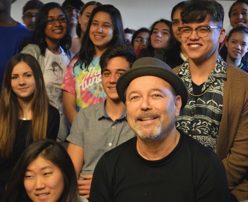 Ruben Blades en BHSEC Queens, foto de Olga Ramos
